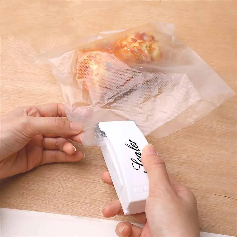 Portable Plastic Heat Bag Sealer & Snack Packaging Machine for Kitchen